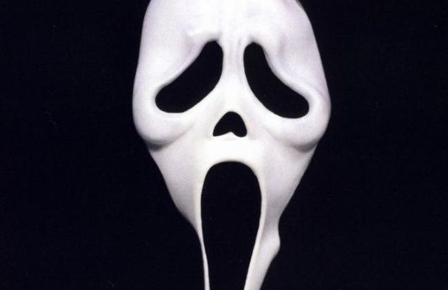 1996 yapımı Wes Craven tarafından yönetilen 'Çığlık' filmi ve ünlü maske.